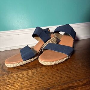 Tommy Bahama wedge sandals